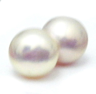 White with Peach Blush 14mm Buttons Stud Earrings